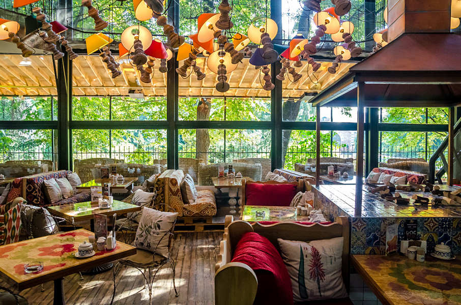 Основной зал