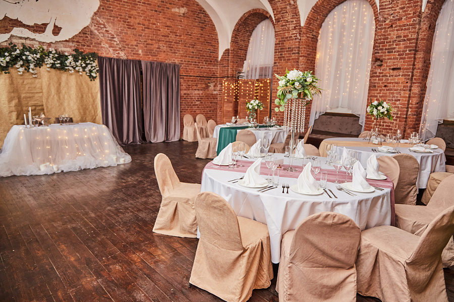 Основной зал