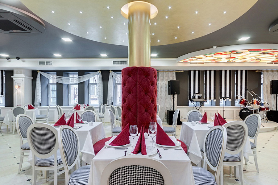 Зал второго этажа