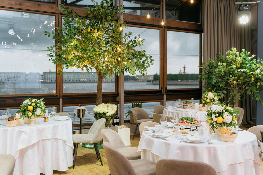 Банкетный зал