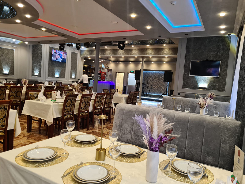 Главный зал