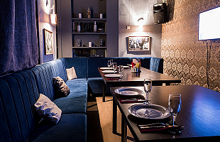 Соло на Менделеевской