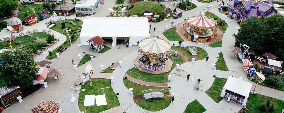 Территория Парка Сказка