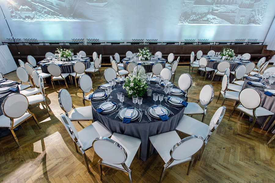 Выставочный зал и концертный зал