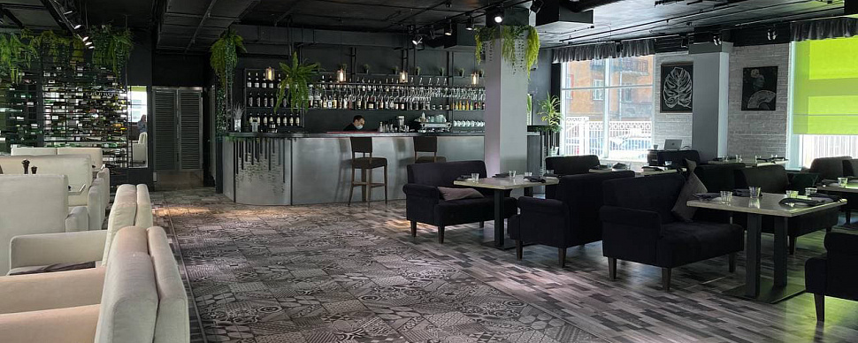 Основной зал