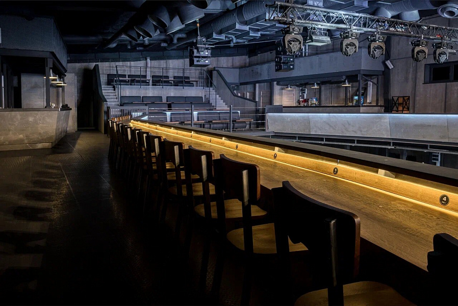 Основной зал