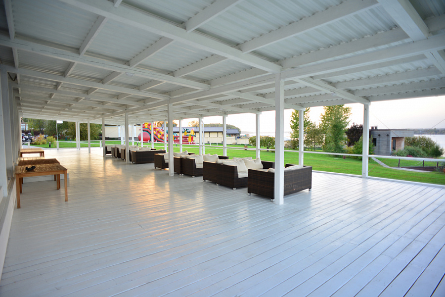 Большой шатер с верандой