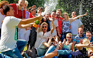 Корпоративы: мотивация или обязаловка?