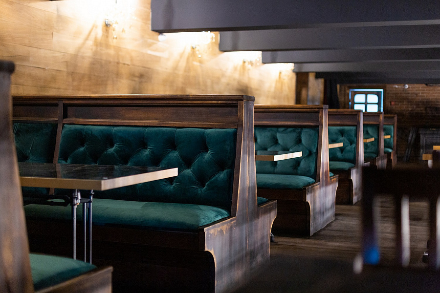 Правый балкон