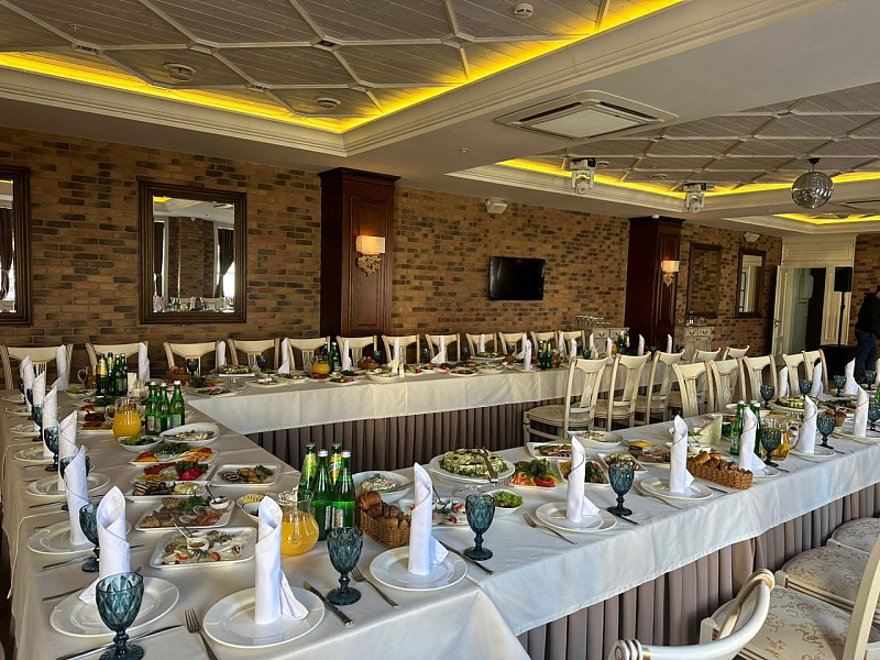 Банкетный зал