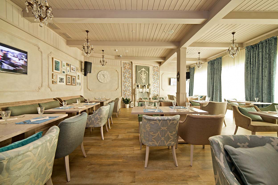 Каминный зал