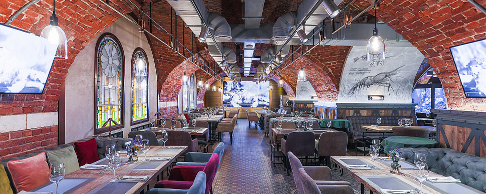 Основной зал