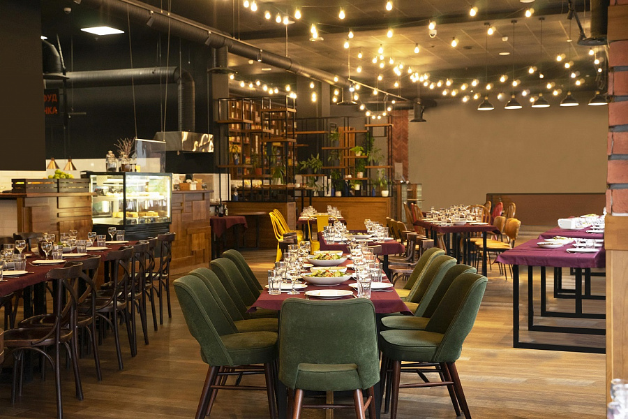 Основной зал