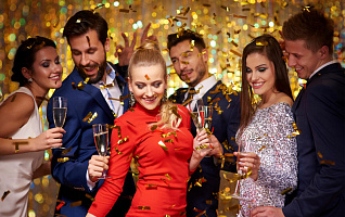 Пятница 13. Корпоратив. Как собраться?