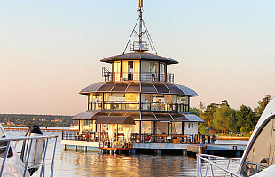 Яхт-клуб Командор