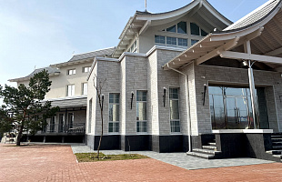 Сакура Холл