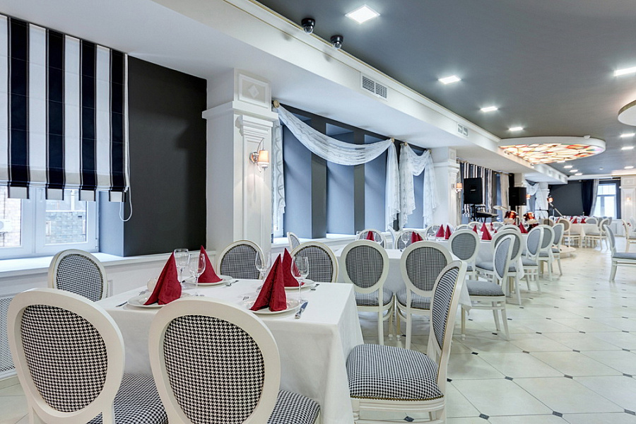 Зал второго этажа