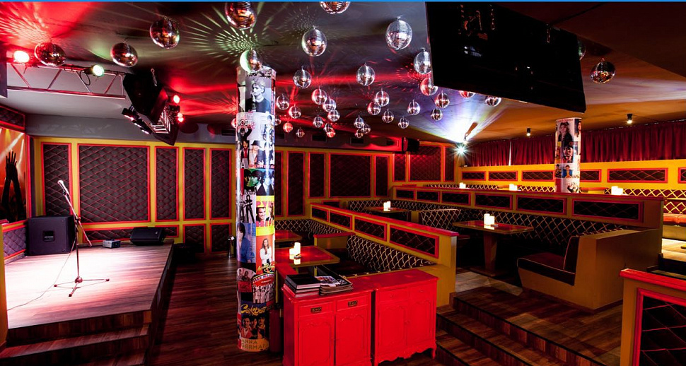 Тапчан на Ленинградском шоссе