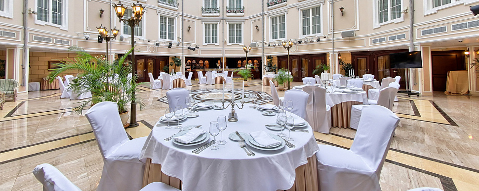 Атриум-кафе «Версаль»