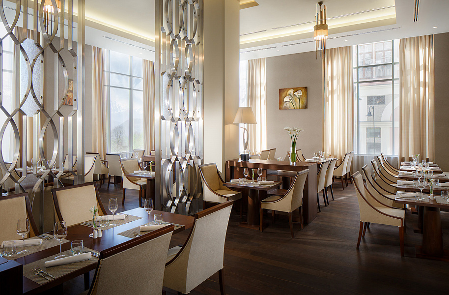 Бельведер основной ресторан