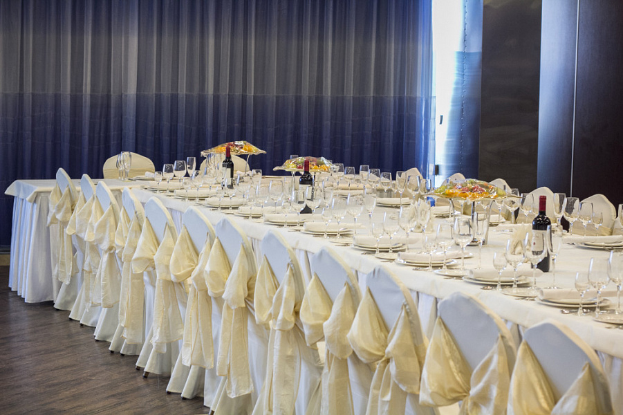 Михаил Светлов