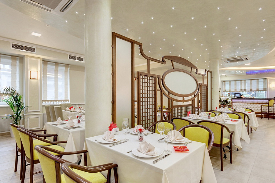 Зал первого этажа