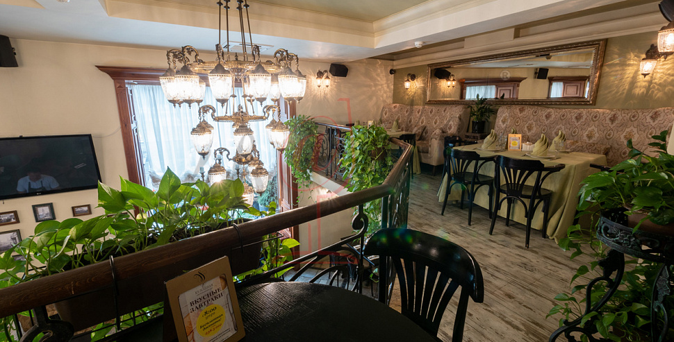 Зал Мезонин