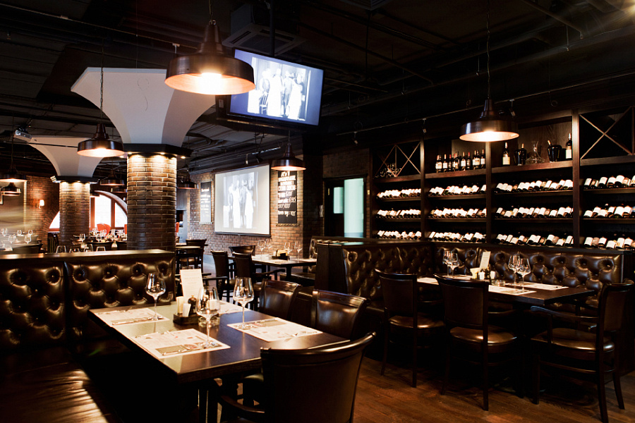 Основной зал