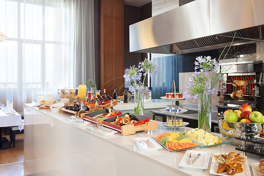 Ресторан и Бар « The Grill»