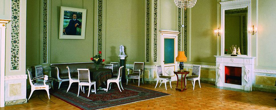 Большая гостиная Ф. Юсупова