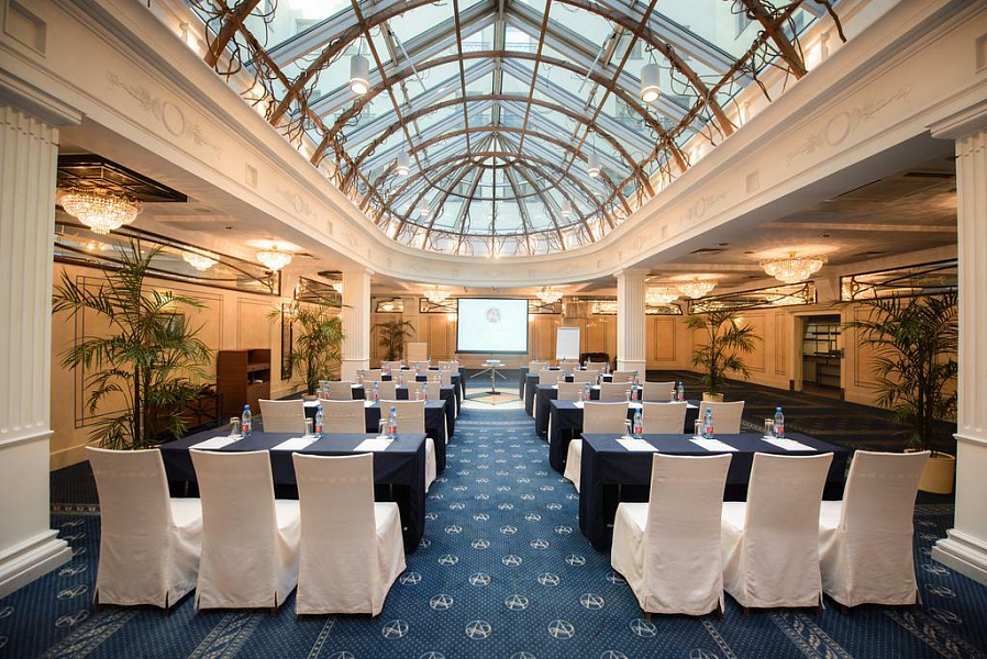 Ресторан-атриум Амбассадор