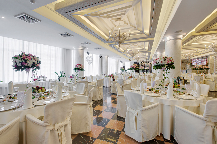 Караоке Зал