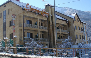 Утомленные солнцем отель