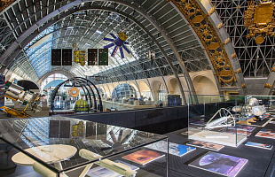 БАНКЕТНЫЙ ЗАЛ НА 300 ПЕРСОН (павильон «КОСМОС» ВДНХ)