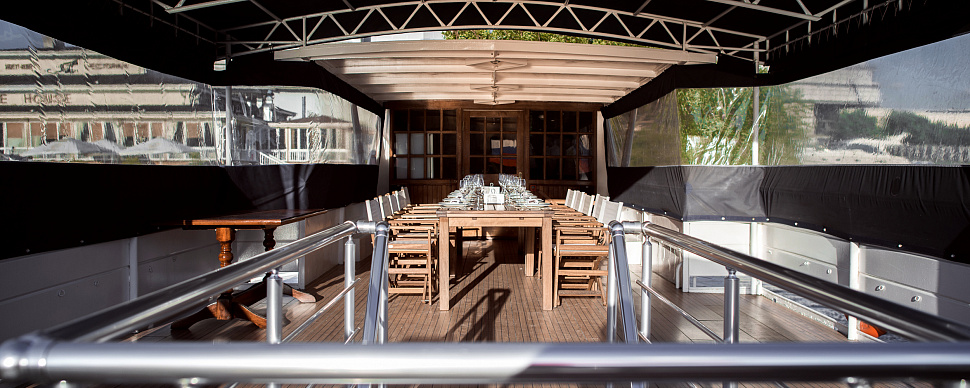 Основной зал