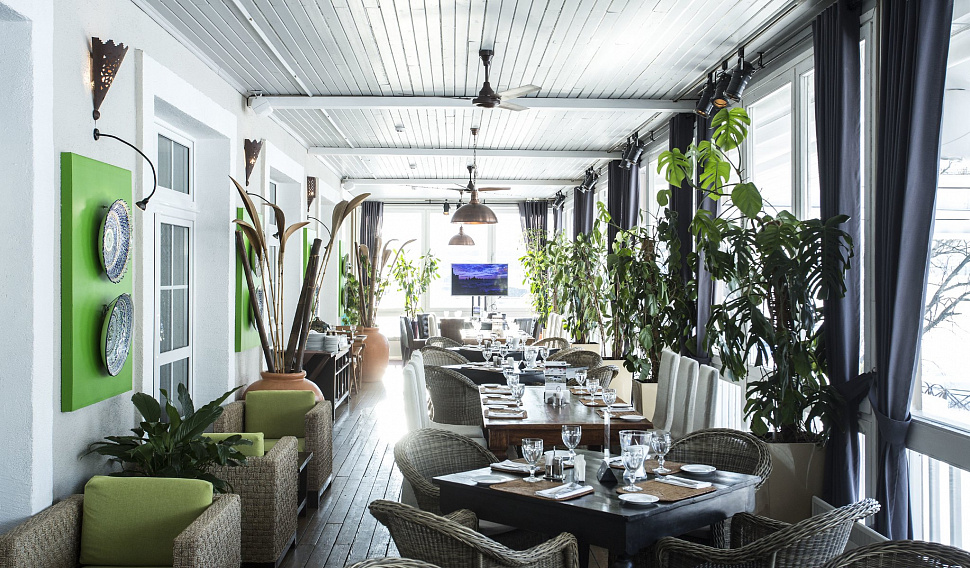 Веранда "Бассейн"