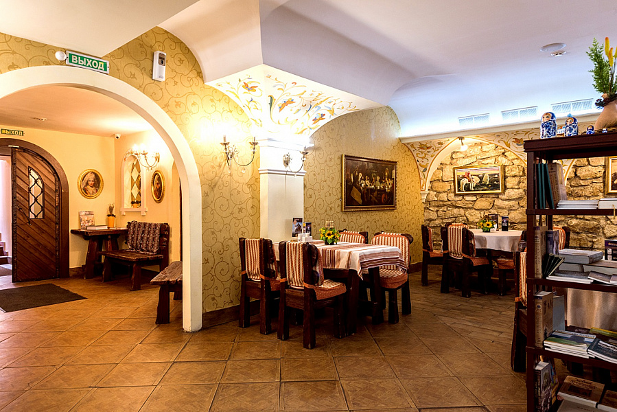 Боярский зал