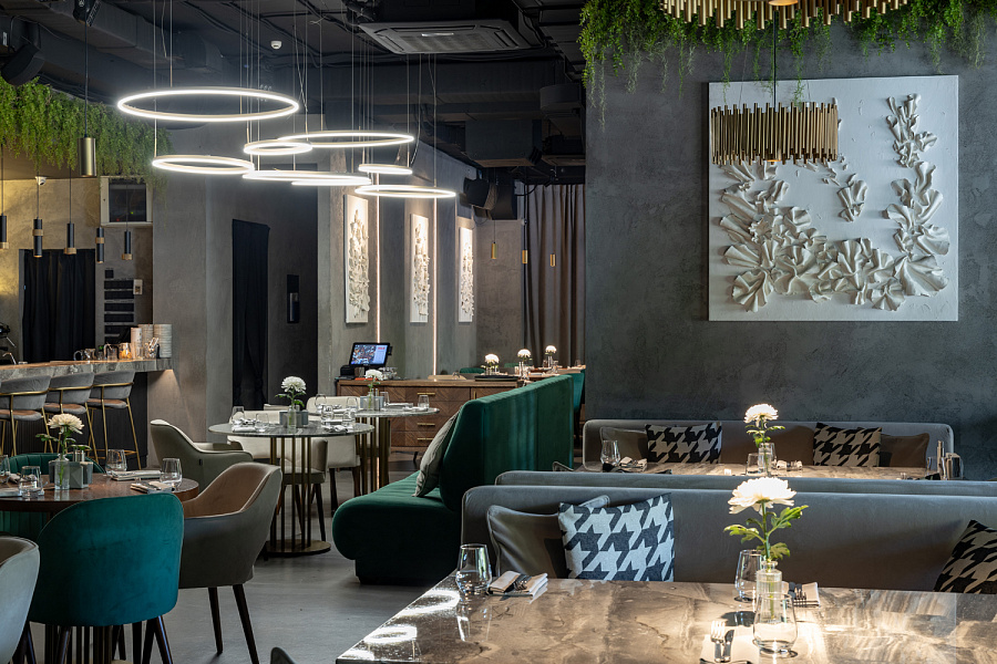 Основной зал