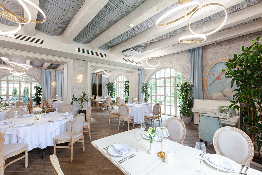 Большой зал