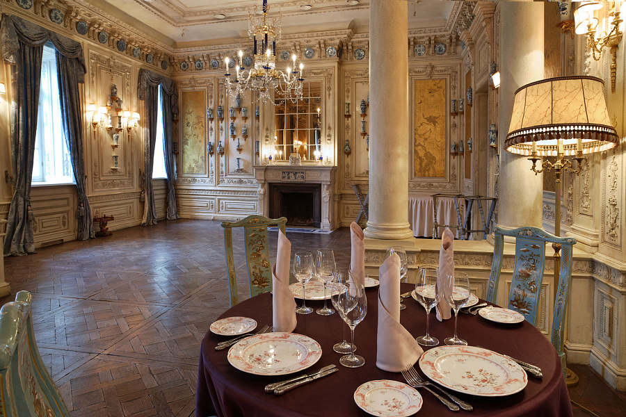 Фарфоровый зал