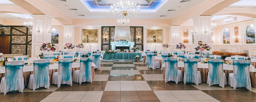 Основной зал