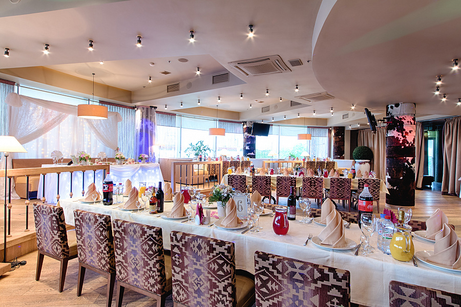 Основной зал 