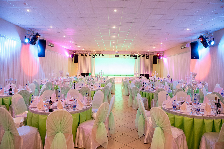 Концертный зал