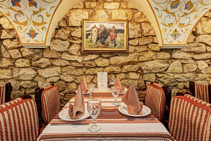 Трапезный зал