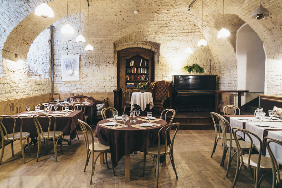 Зал со сводами