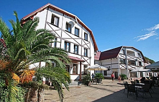 Генрих гостиничный комплекс