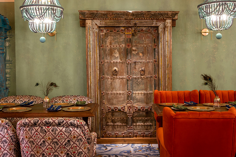 Основной зал