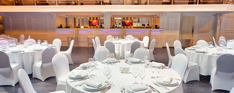 Основной зал