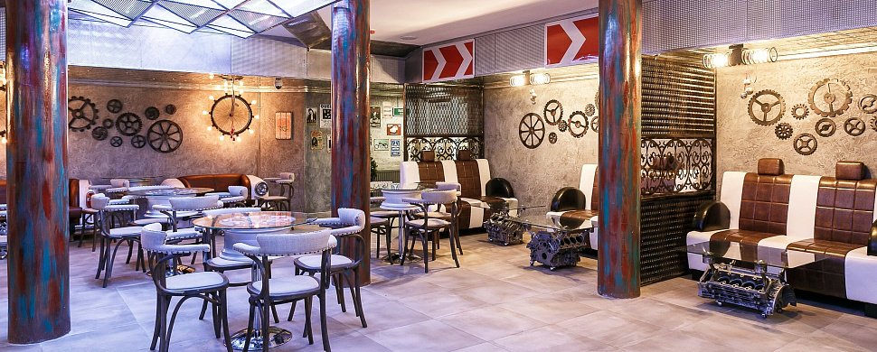 Караоке-бар