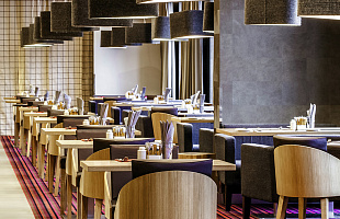 Меркюр Роза Хутор ****